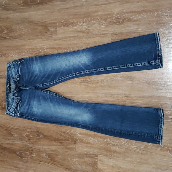 (W28/35L) Silver Jeans Co. Tuesday 16 ½" Designed in Canada Slim Denim Classic - Picture 6 of 11